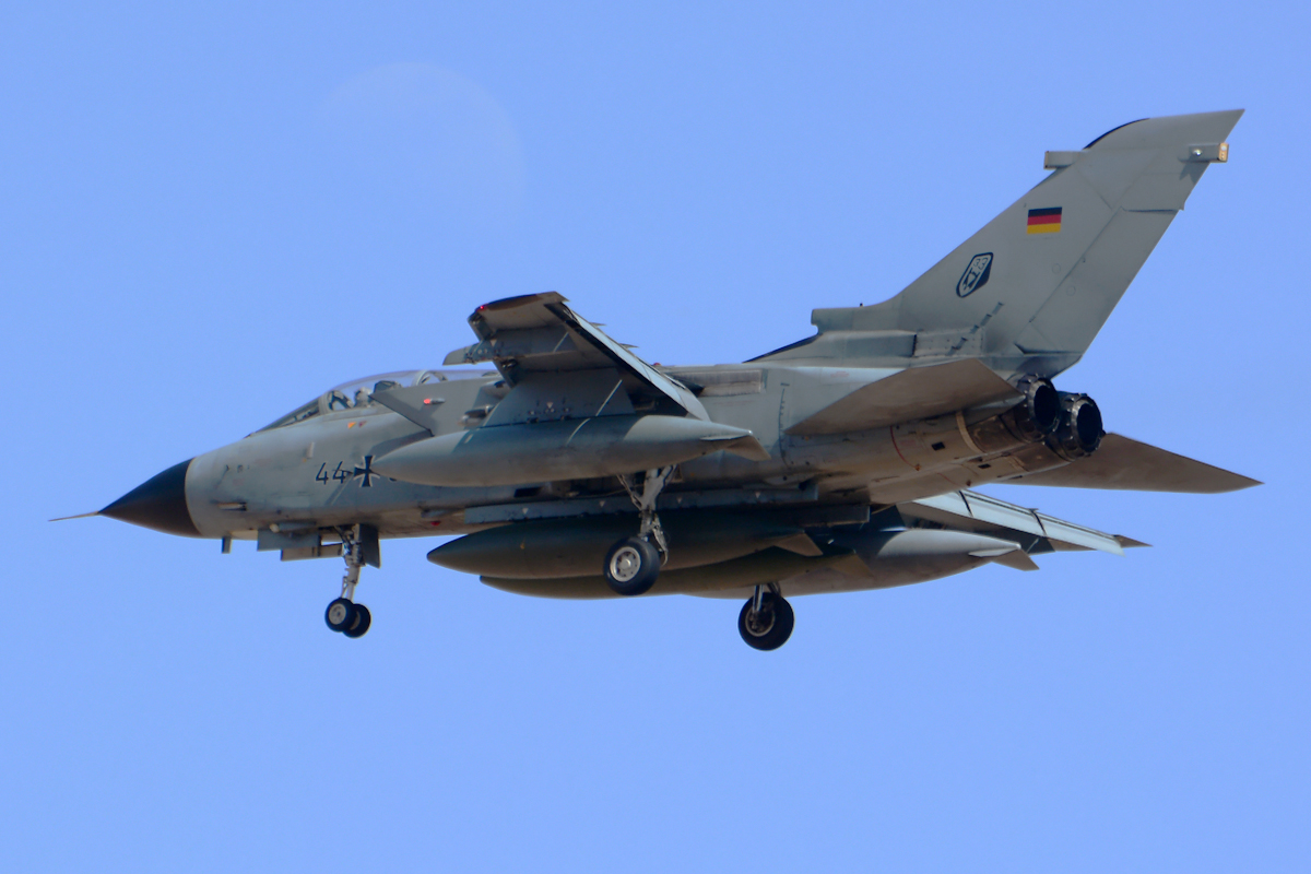 44+64 (415/GS121) Panavia Tornado IDS