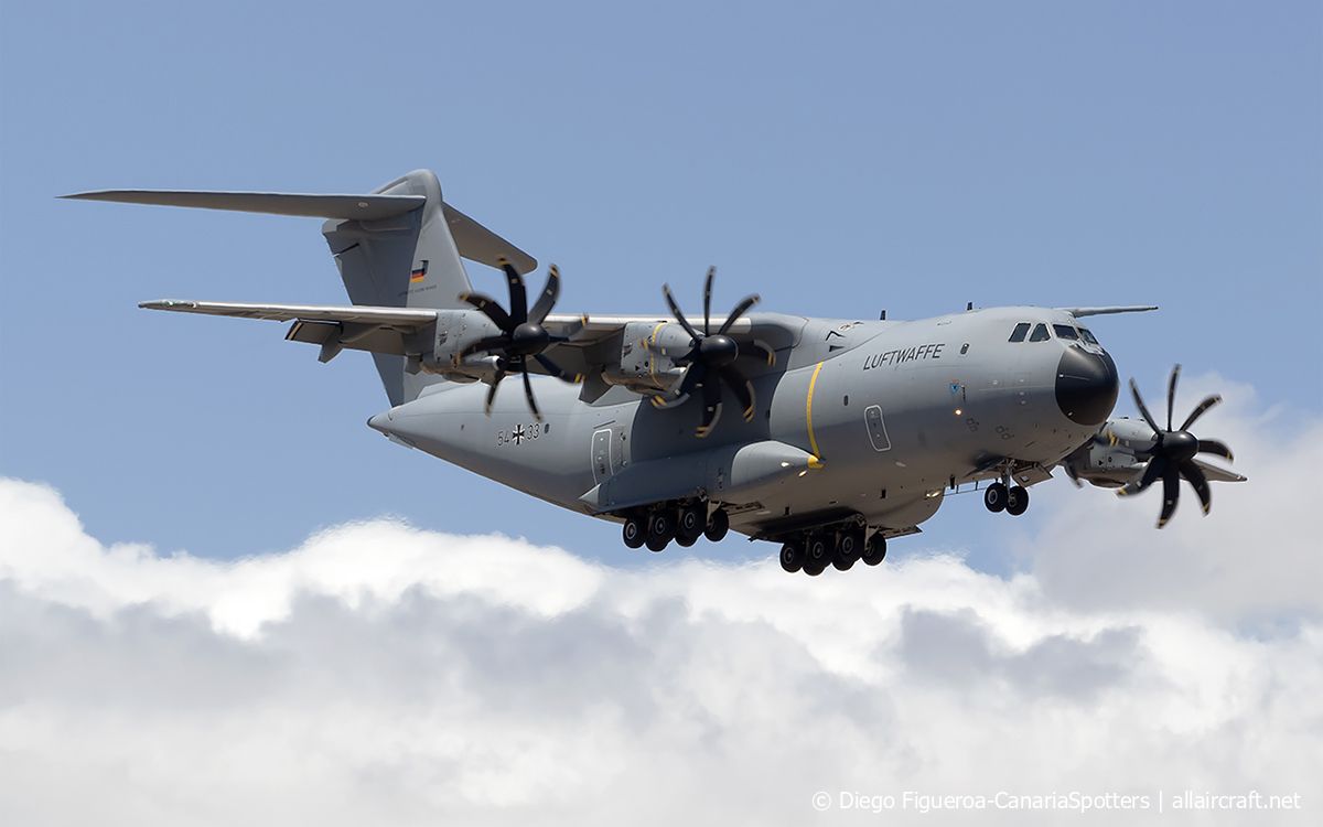 54-33 (100) 2019 Airbus A400M-180