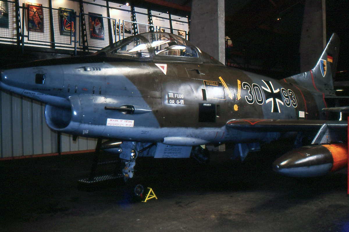 30+93 (D357) Fiat G-91R/3