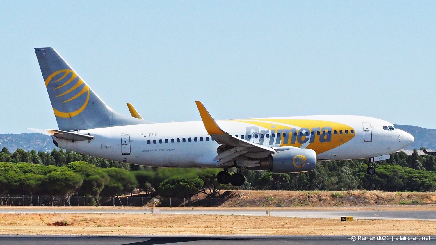 YL-PSF (28210) 1998 Boeing 737-7Q8 WL