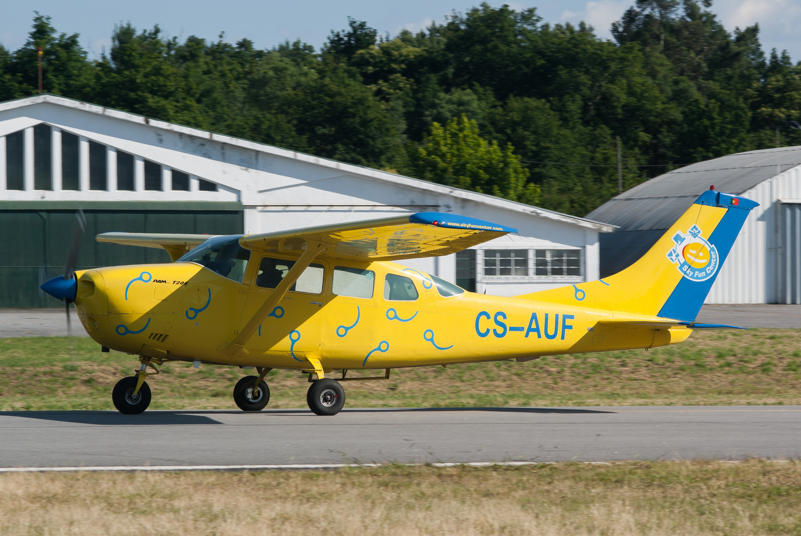 CS-AUF, (cn U20603577), Cessna TU206G Stationair