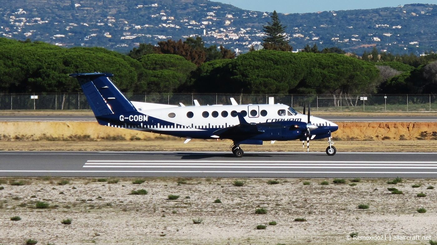 G-COBM (FL-124) 1994 Beechcraft B300