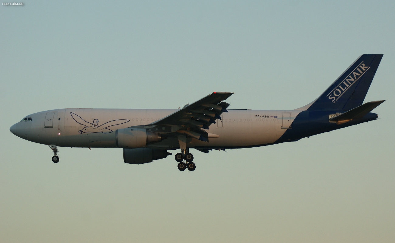 S5-ABS (126) 1981 Airbus A300B4-203(F)