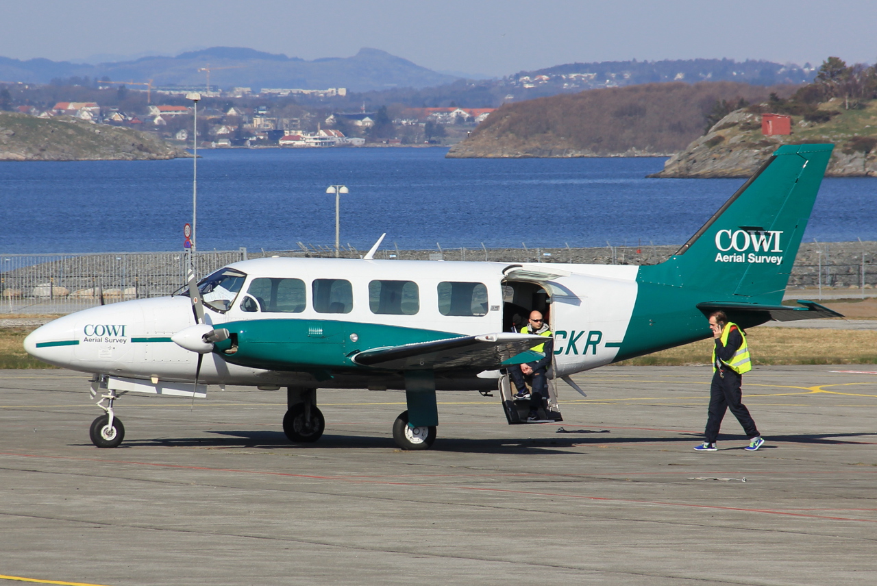 OY-CKR (31-7652124) 1976 Piper PA-31-350 Navajo Chieftain
