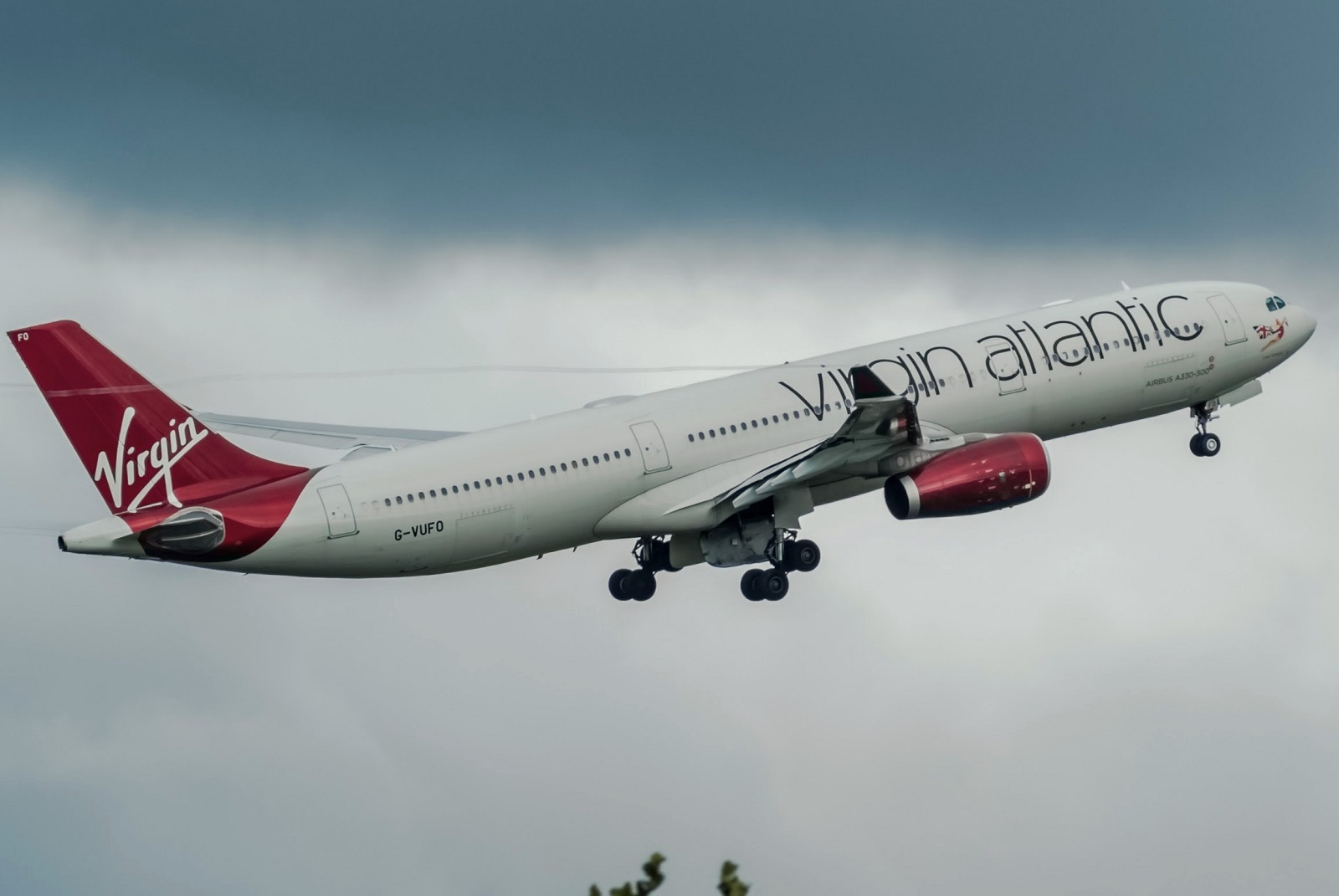 G-VUFO (1352) 2012 Airbus A330-343