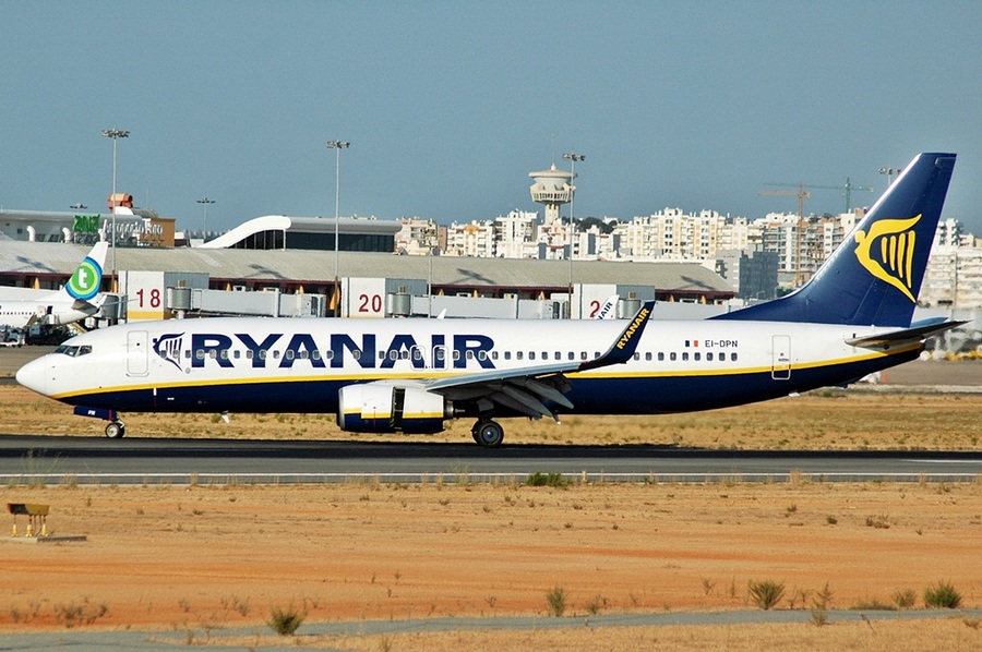 EI-DPN (35549) 2007 Boeing 737-8AS(WL)