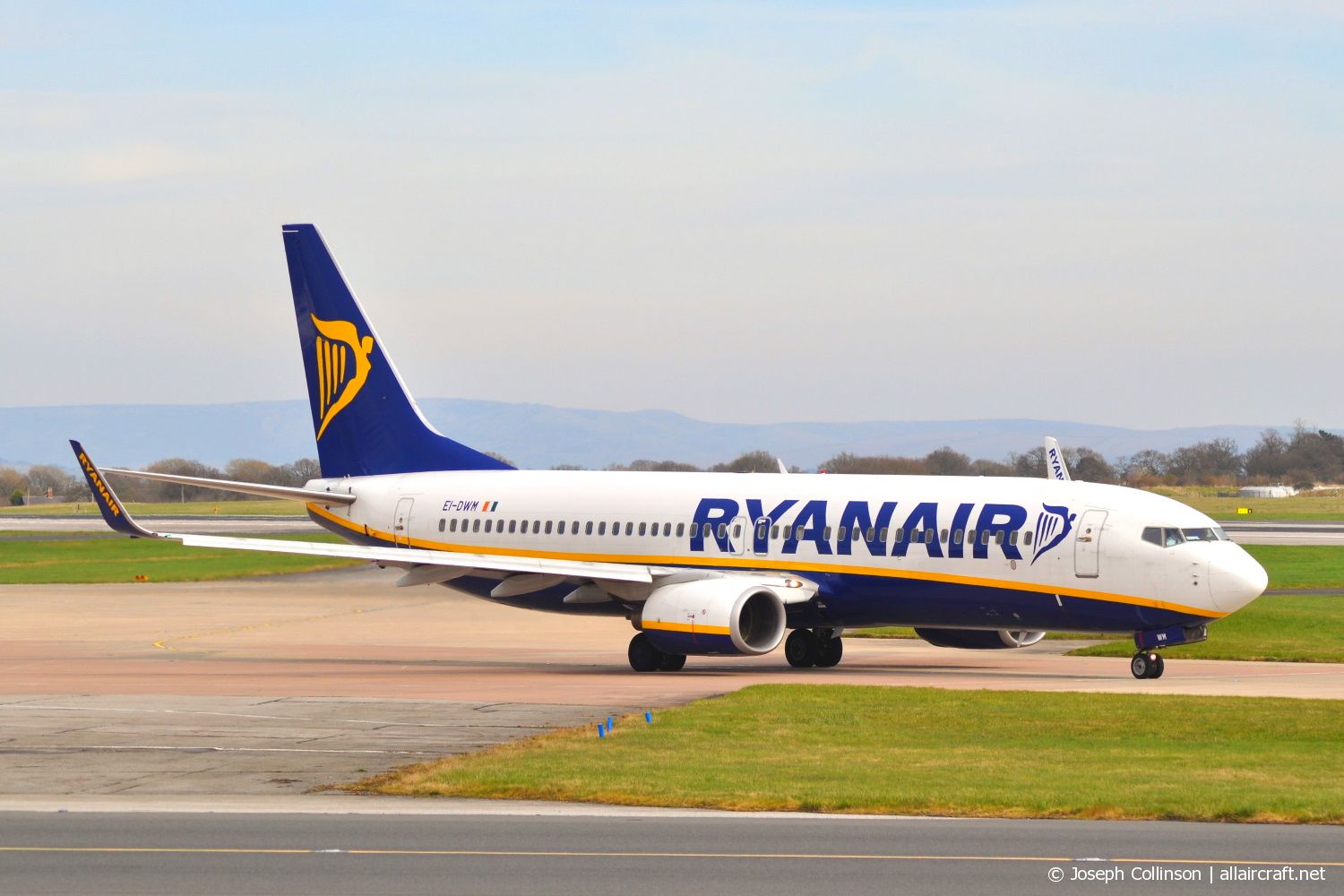 EI-DWM (36080) 2007 Boeing 737-8AS(WL)