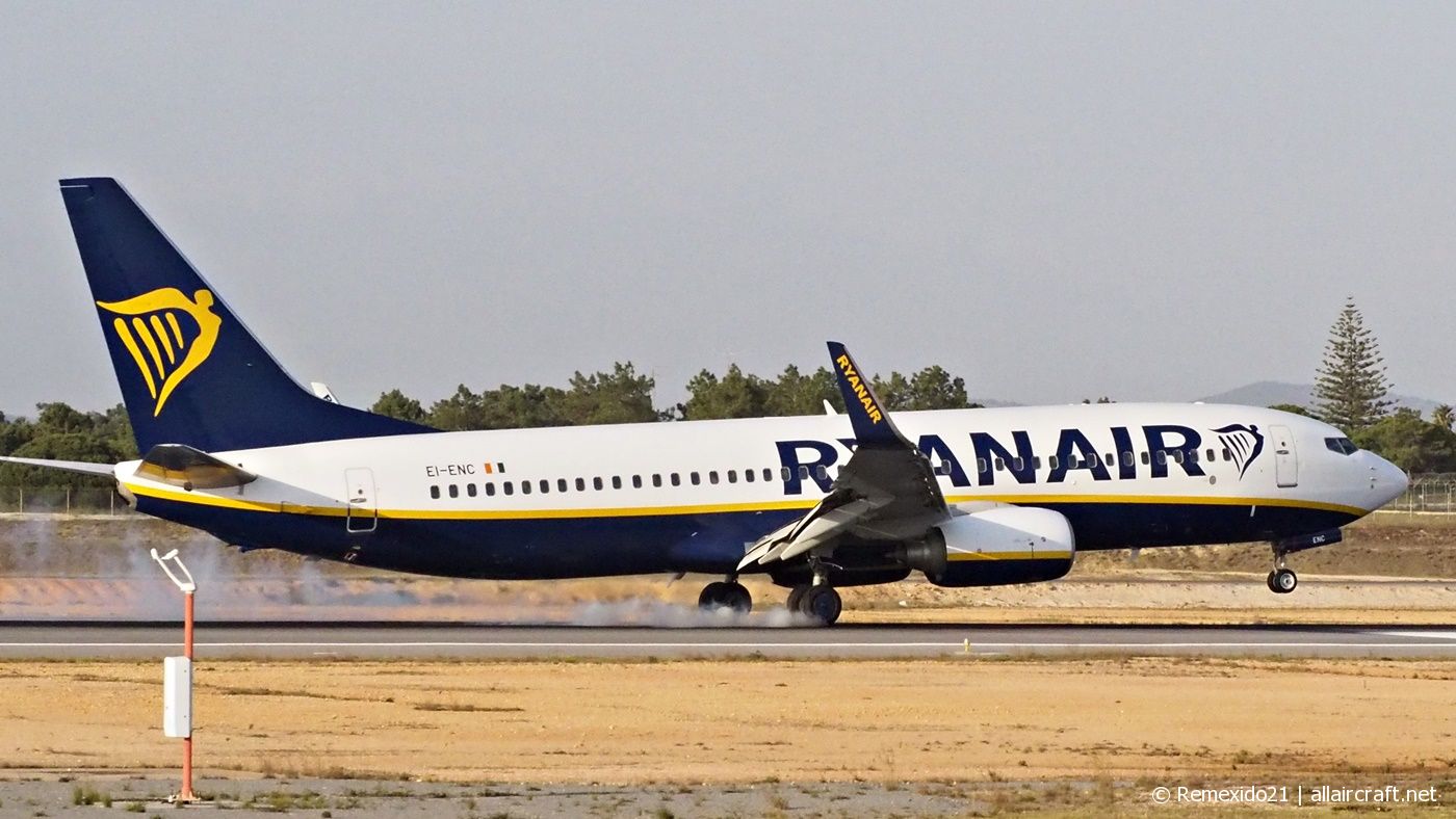 EI-ENC (34980) 2010 Boeing 737-8AS(WL)