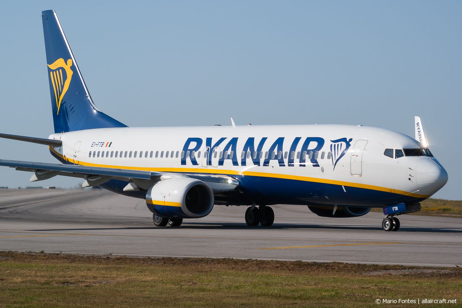 EI-FTB (44752) 2016 Boeing 737-8AS WL