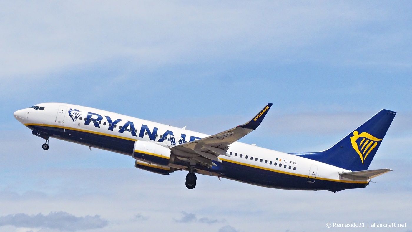 EI-FTF (44756) 2016 Boeing 737-8AS(WL)