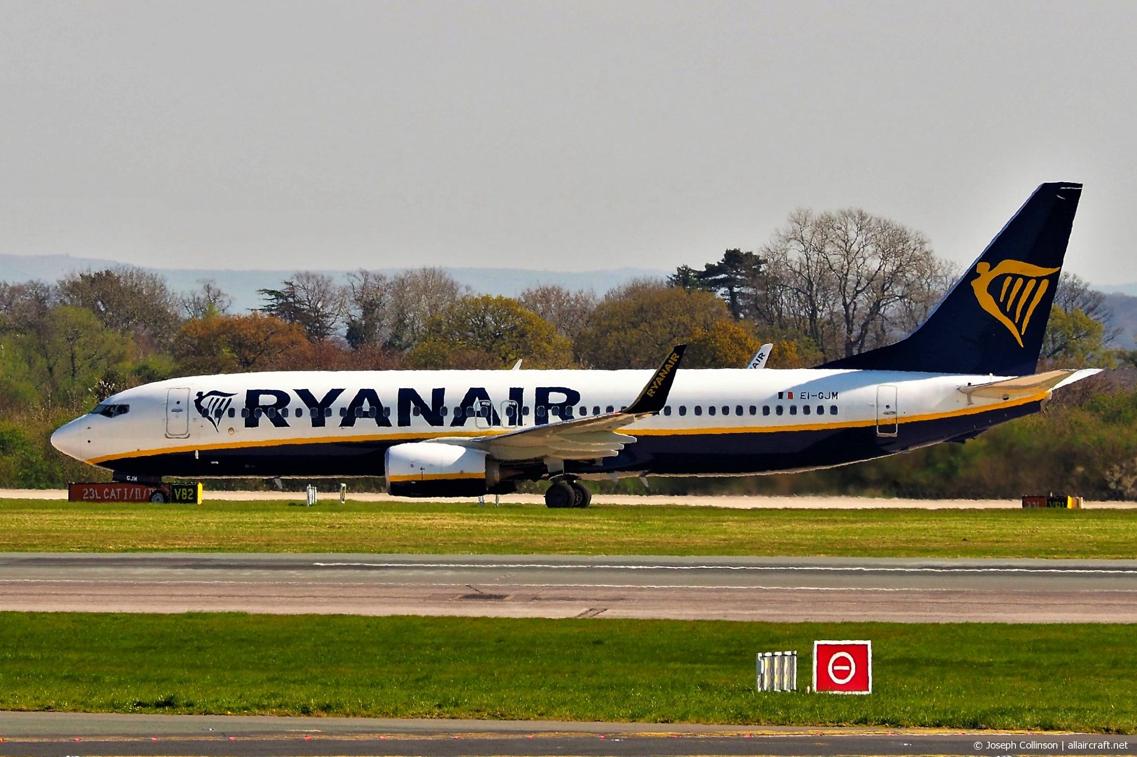 EI-GJM (44827) 2018 Boeing 737-8AS(WL)