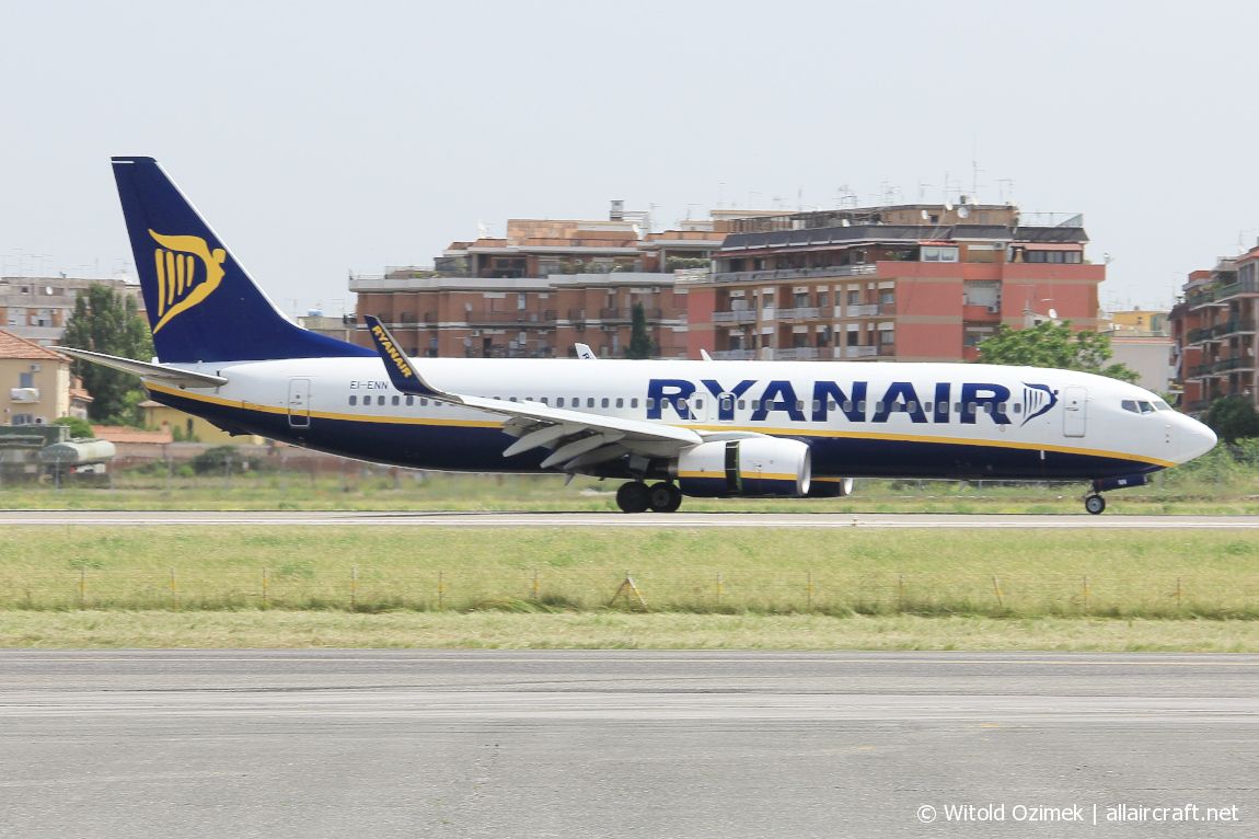 EI-ENN (35036) 2011 Boeing 737-8AS(WL)
