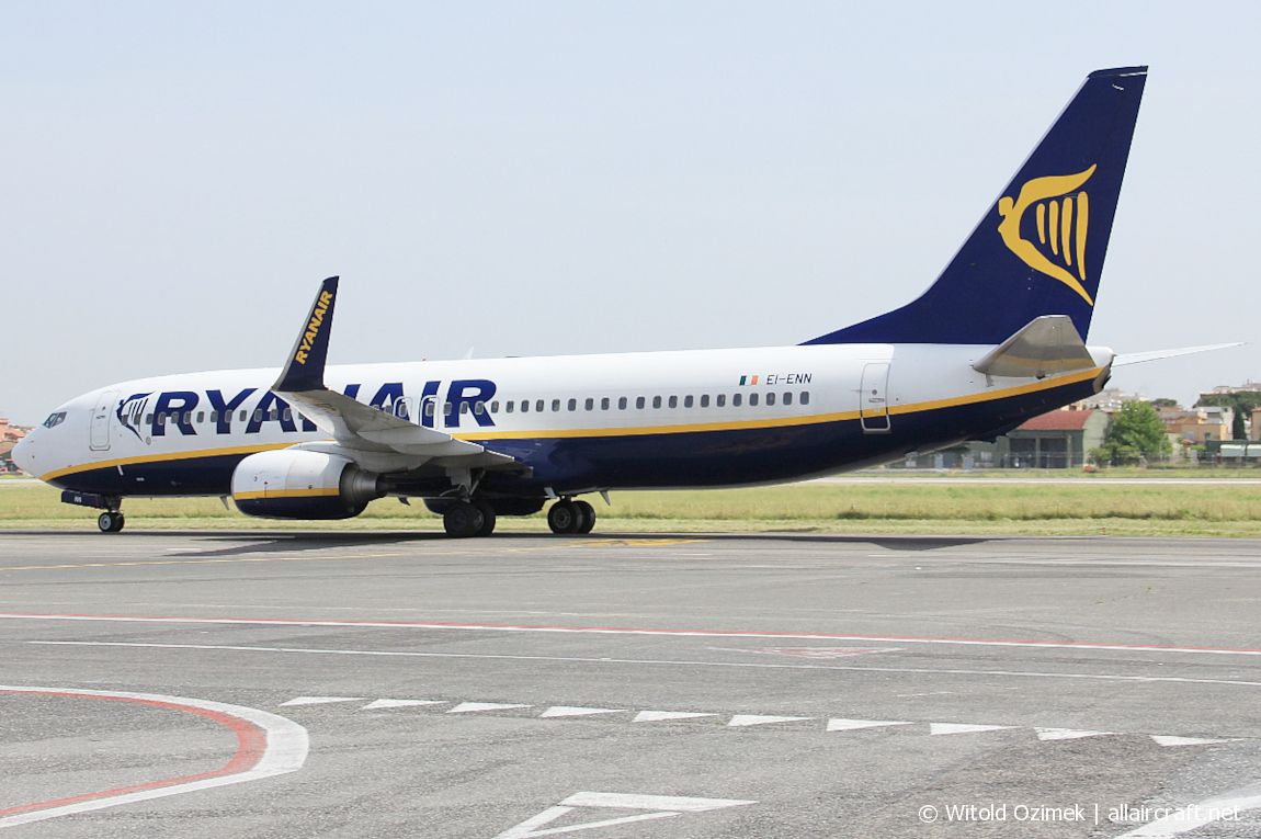 EI-ENN (35036) 2011 Boeing 737-8AS(WL)