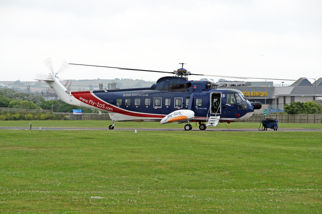 G-BCEB (61454) 1972 Sikorsky S-61N