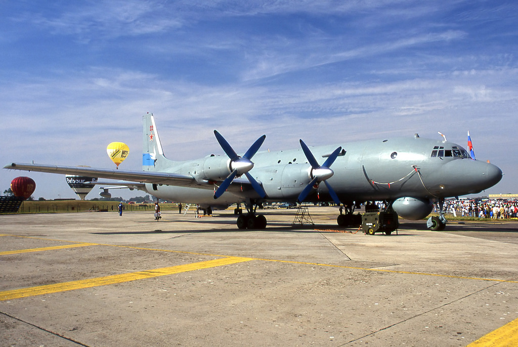 RF-75345 (081011006) Ilyushin Il-38N