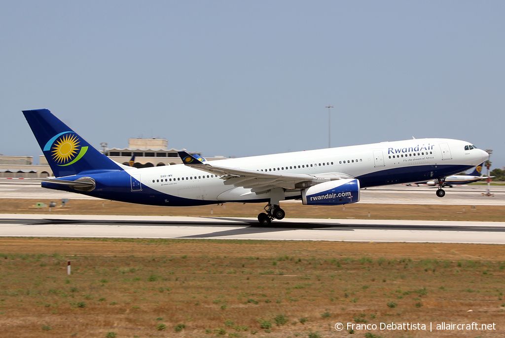 9XR-WN (1741) 2016 Airbus A330-243