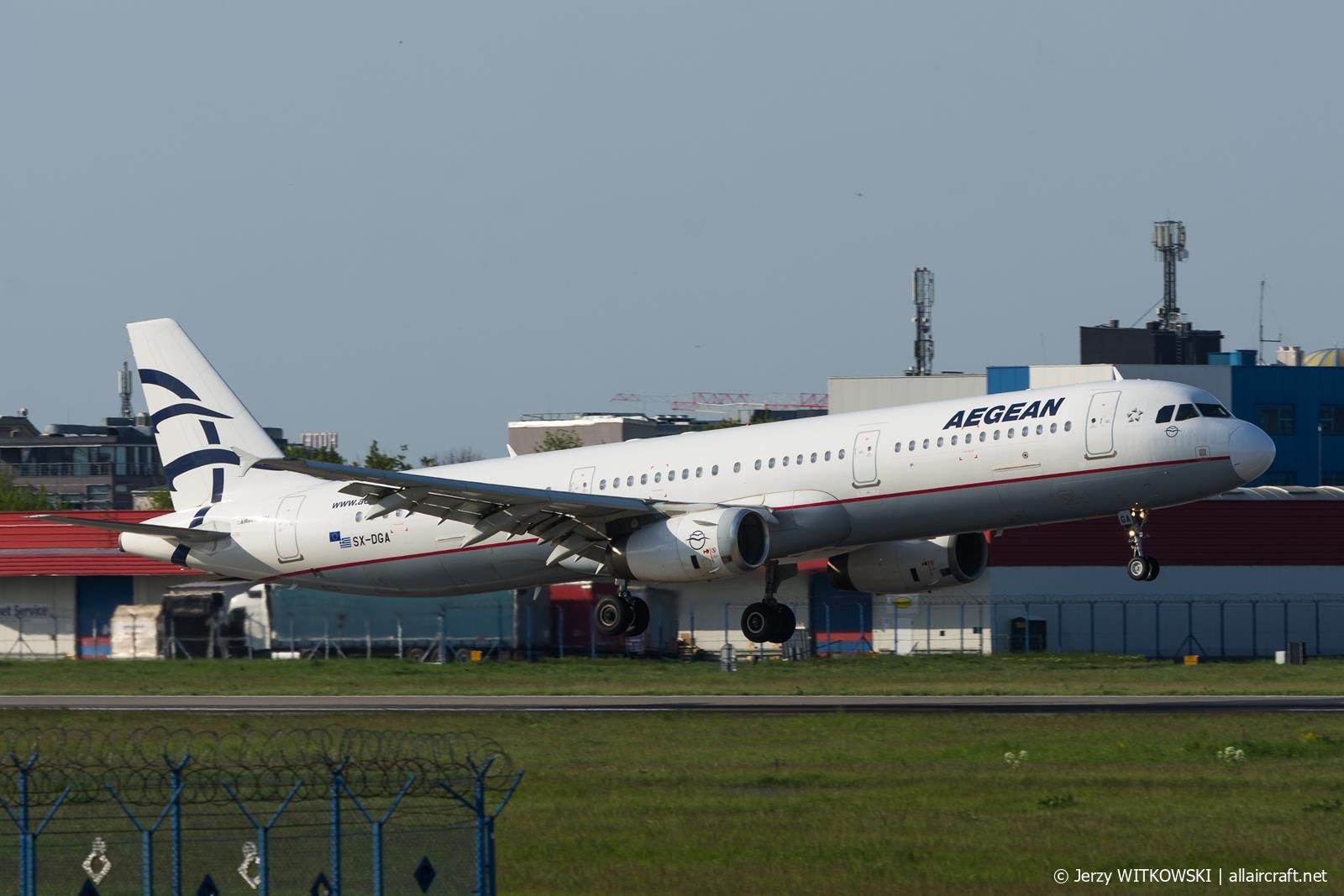 SX-DGA (3878) 2009 Airbus A321-231