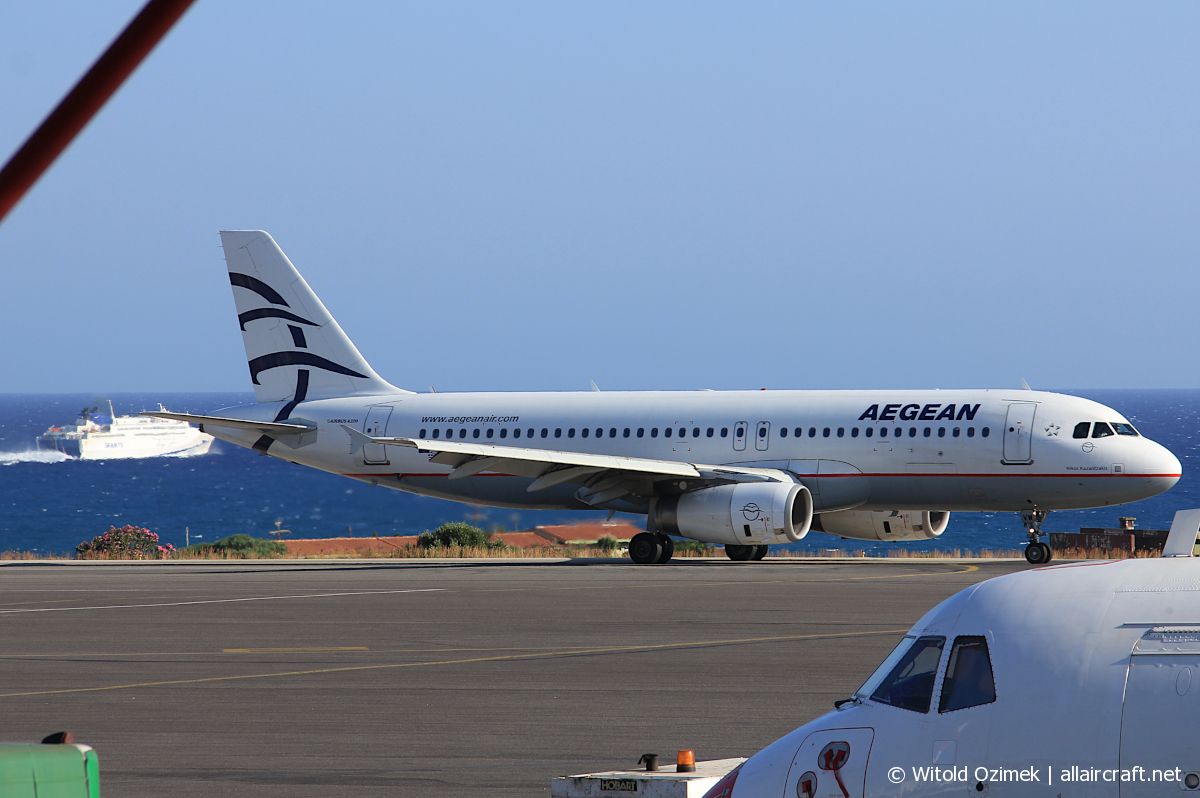 SX-DVW (3785) 2009 Airbus A320-232