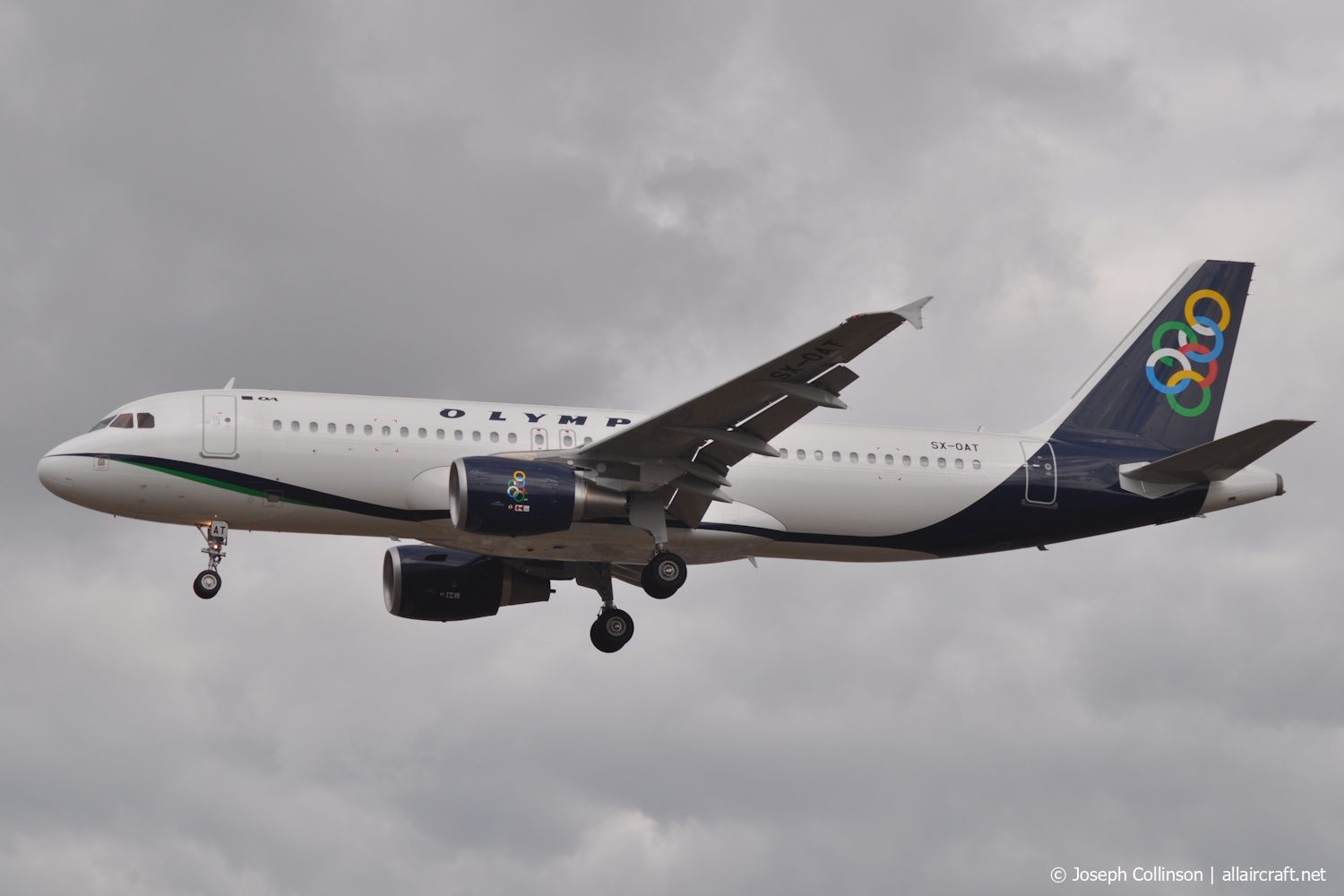 SX-OAT (4190) 2010 Airbus A320-214