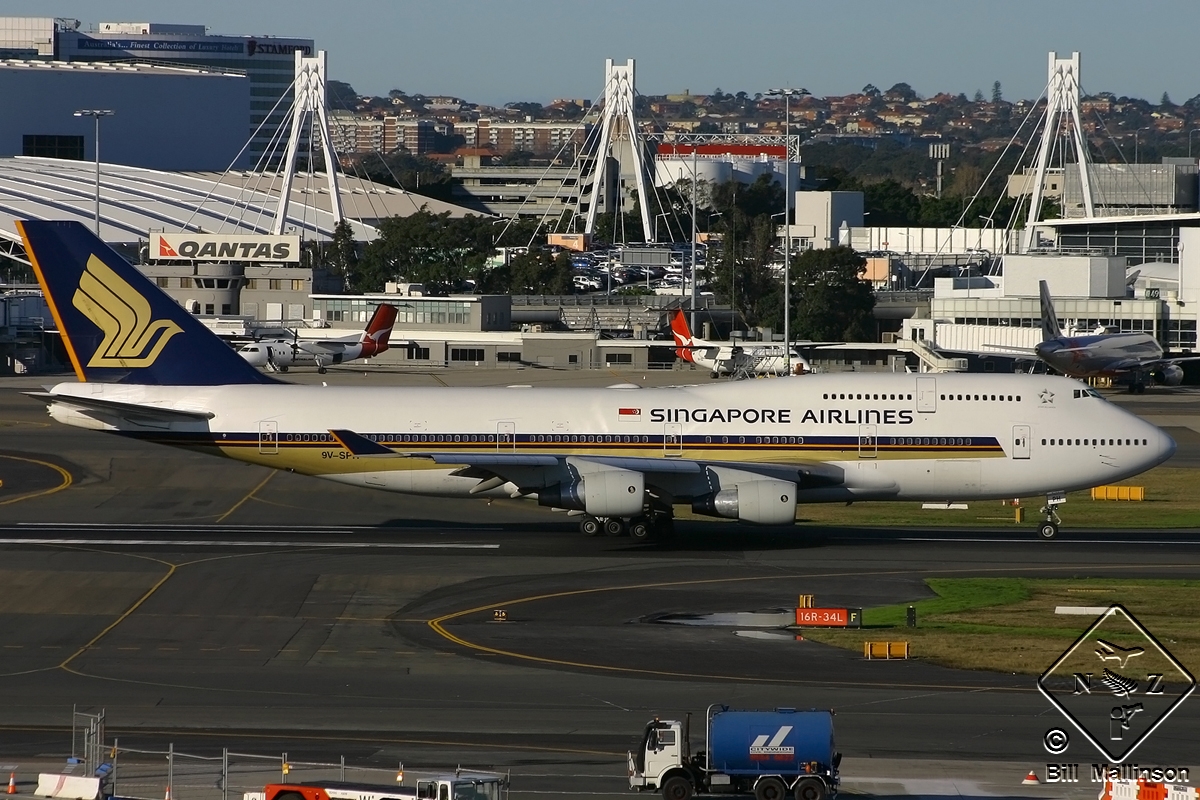 9V-SPH (26555) 1996 Boeing 747-412