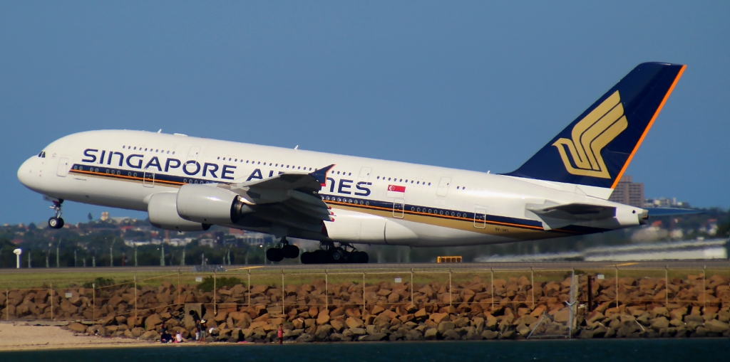 9V-SKL (058) 2010 Airbus A380-841