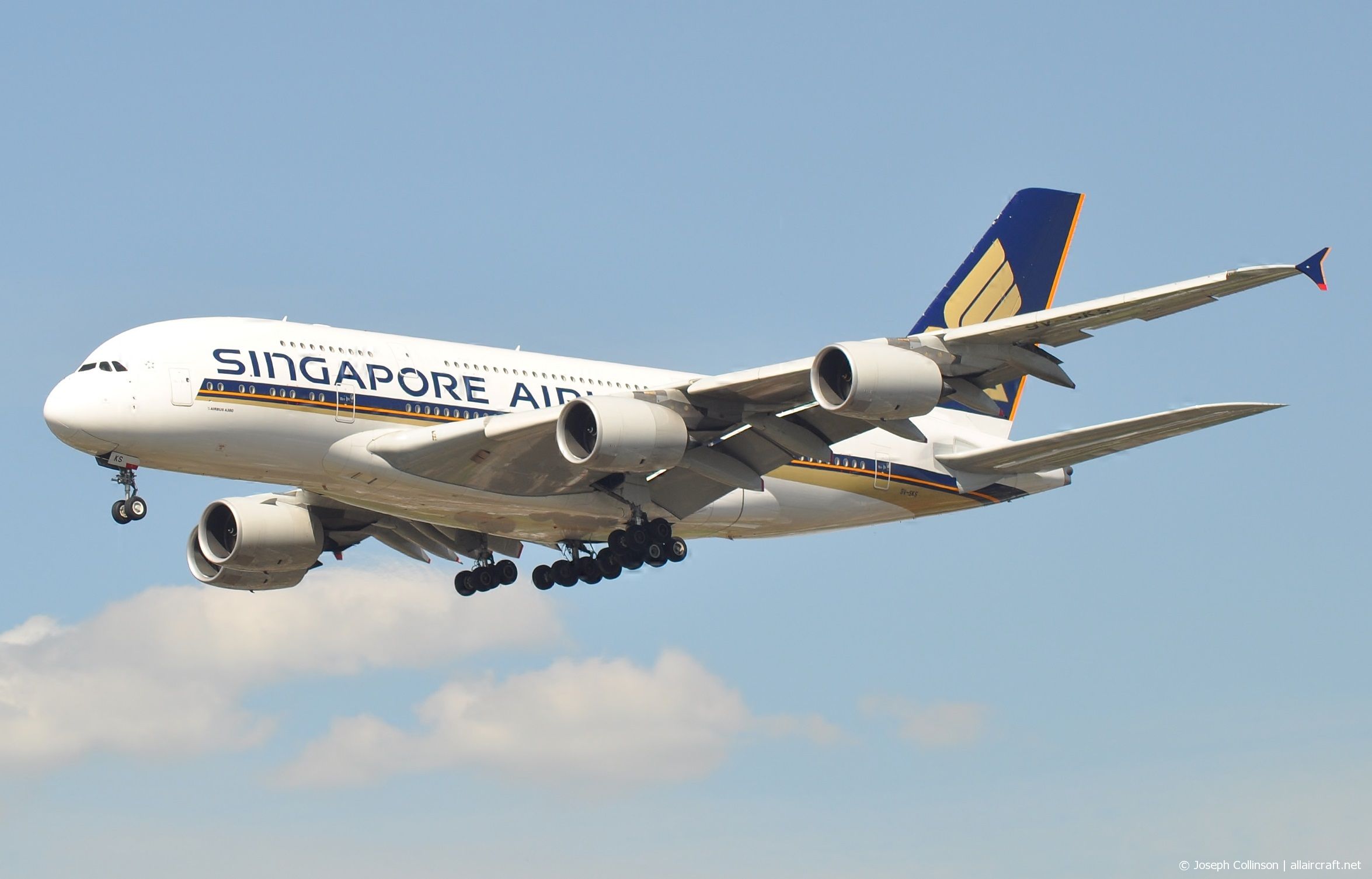 9V-SKS (085) 2011 Airbus A380-841