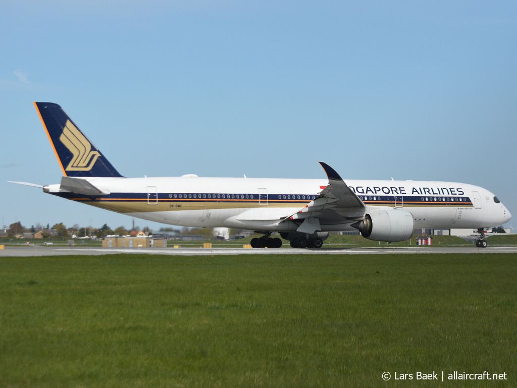 9V-SMC (031) 2016 Airbus A350-941