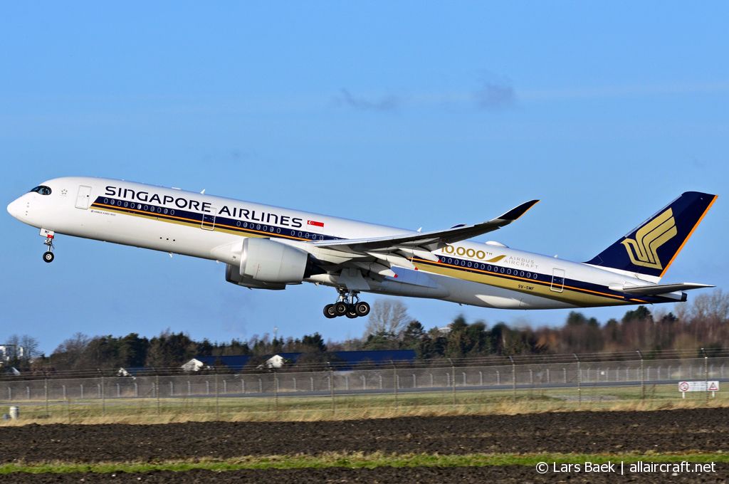 9V-SMF (054) 2016 Airbus A350-941