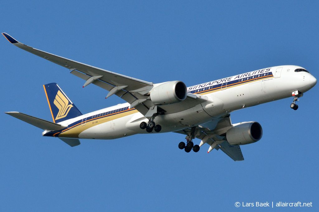 9V-SMI (077) 2016 Airbus A350-941