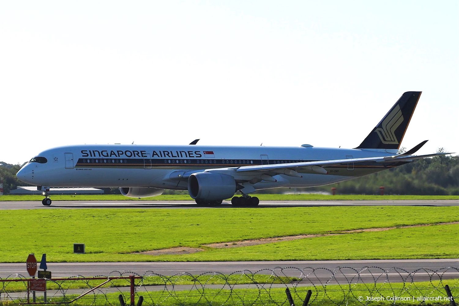 9V-SMP (122) 2017 Airbus A350-941