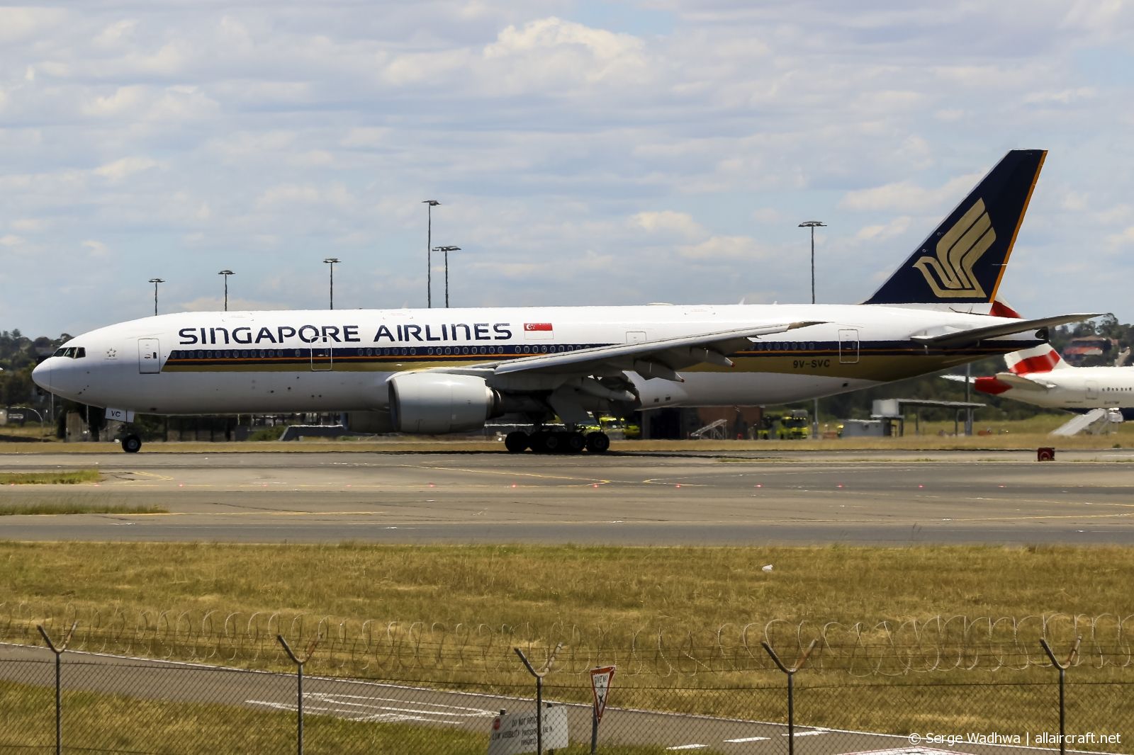 9V-SVC (28526) 2001 Boeing 777-2128ER)