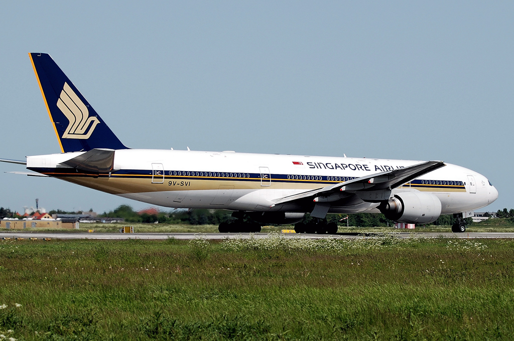 9V-SVI (32316) 2002 Boeing 777-212(ER)