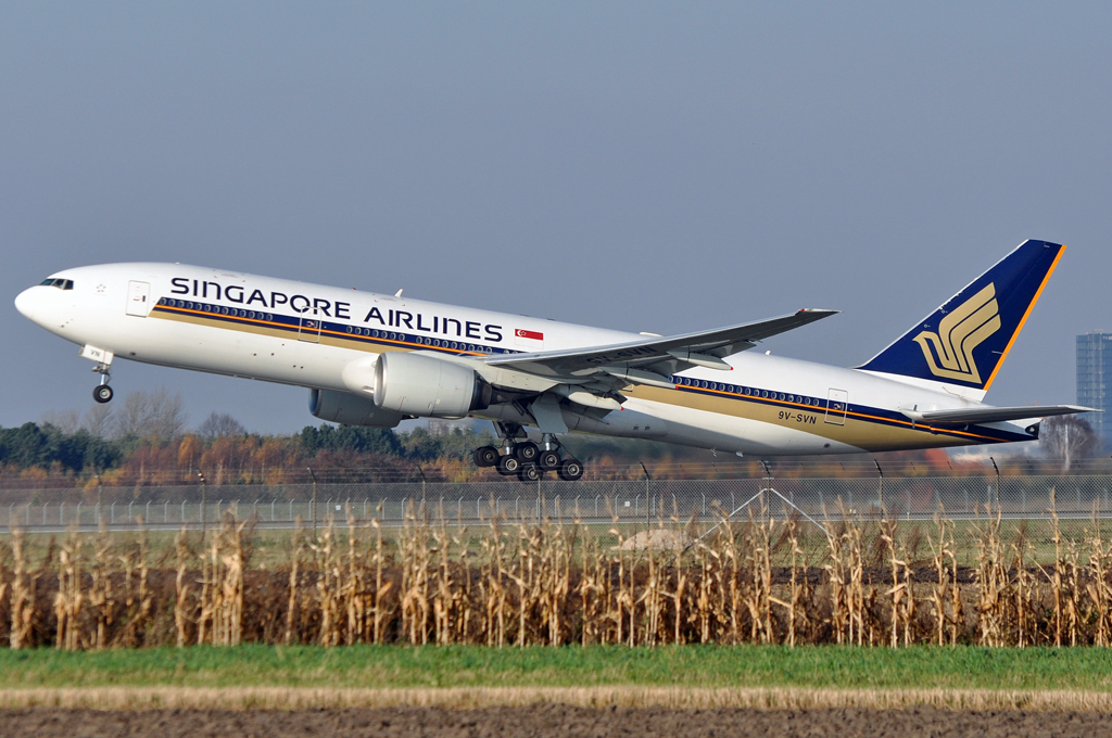 9V-SVN (30873) 2003 Boeing 777-212(ER)