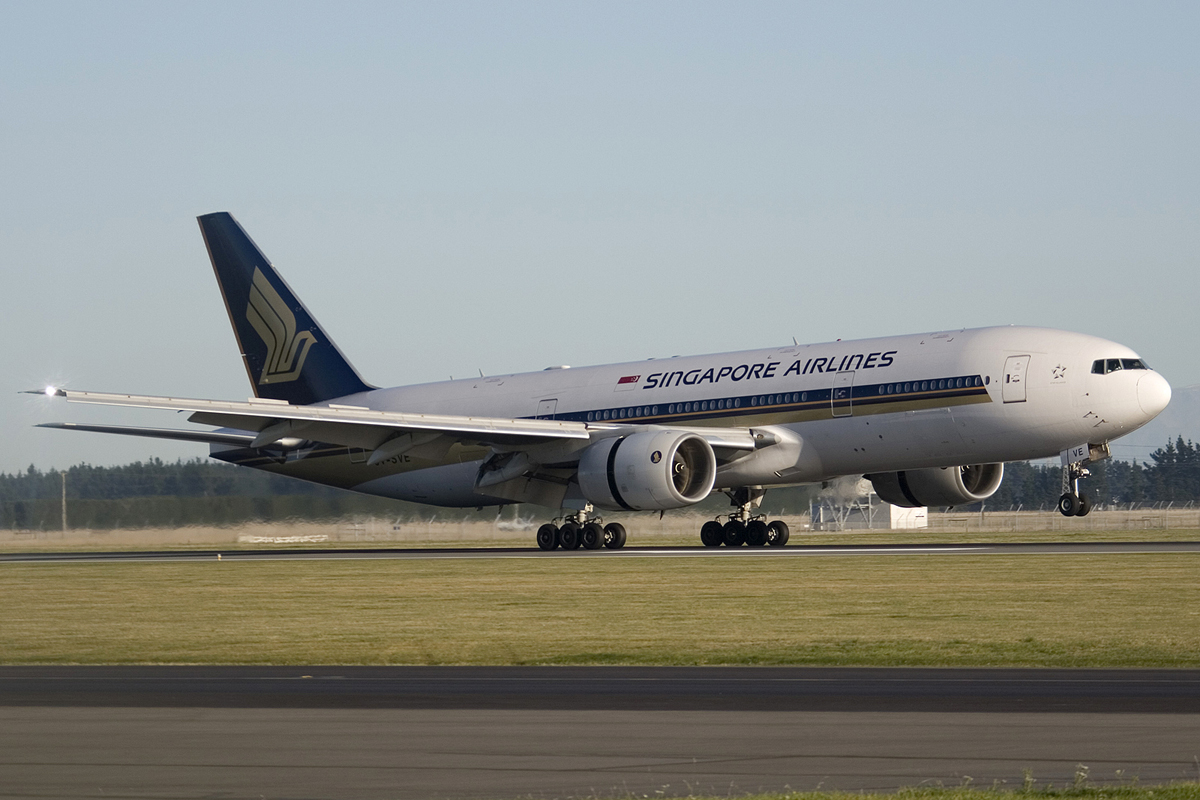 9V-SVE (30870) 2001 Boeing 777-212(ER )