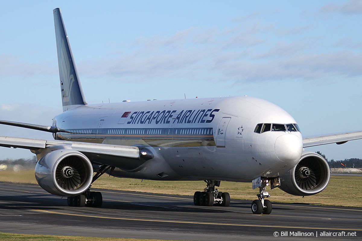 9V-SVC (28526) 2001 Boeing 777-2128ER)