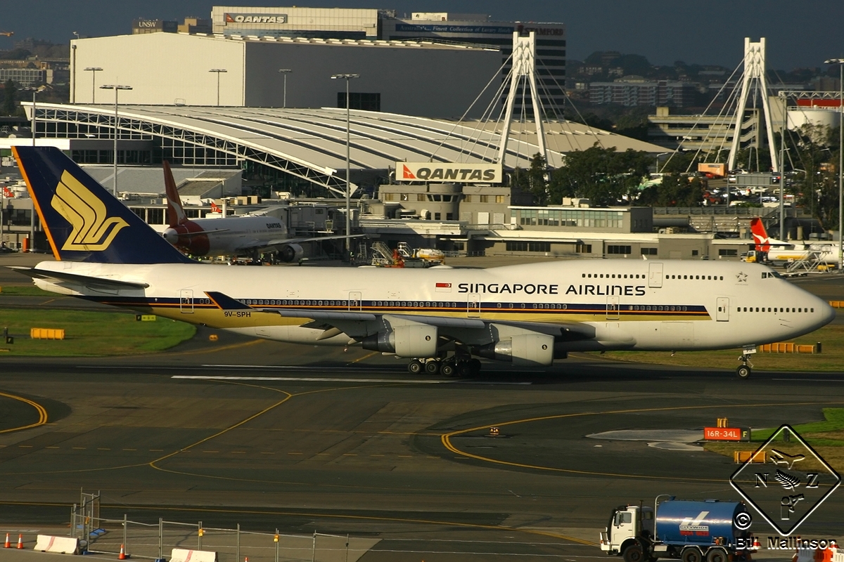 9V-SPH (26555) 1996 Boeing 747-412