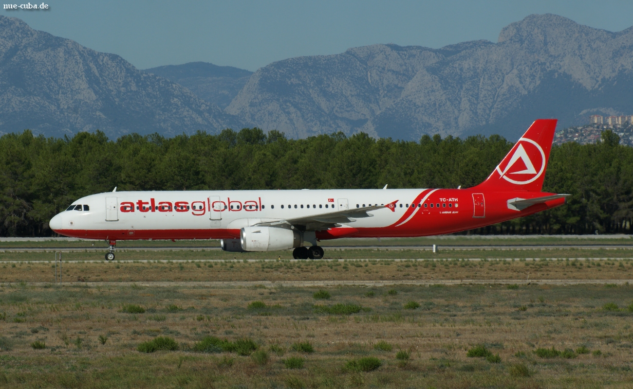 TC-ATH (cn 1953) Airbus A321-231