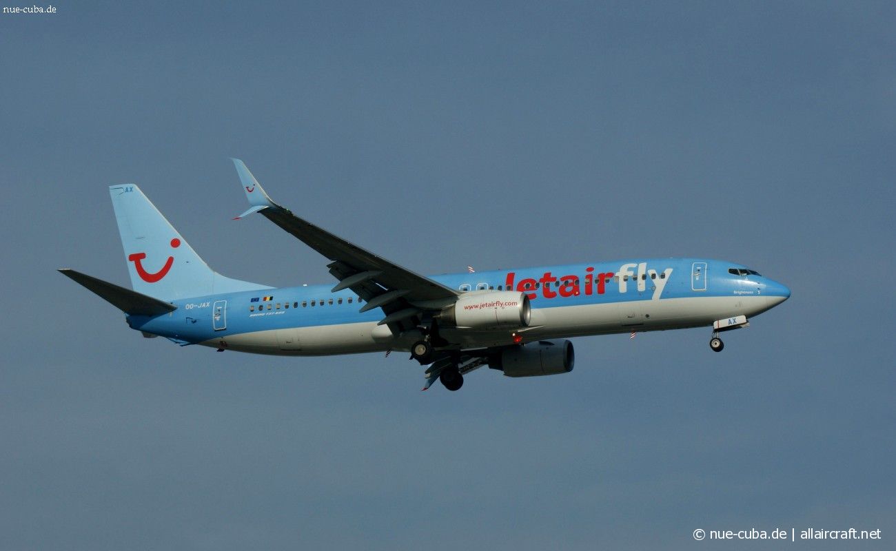 OO-JAX (37238) 2010 Boeing 737-8K5(WL)