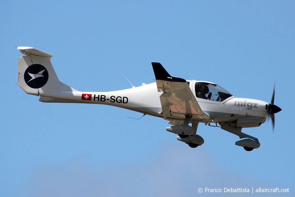 HB-SGD (40.N287) 2015 Diamond DA-40NG Diamond Star