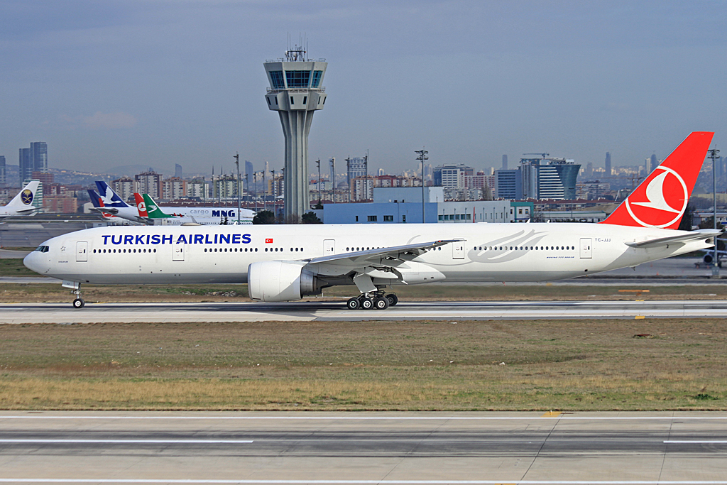 TC-JJJ, (cn 40710/913), Boeing 777-3F2/ER