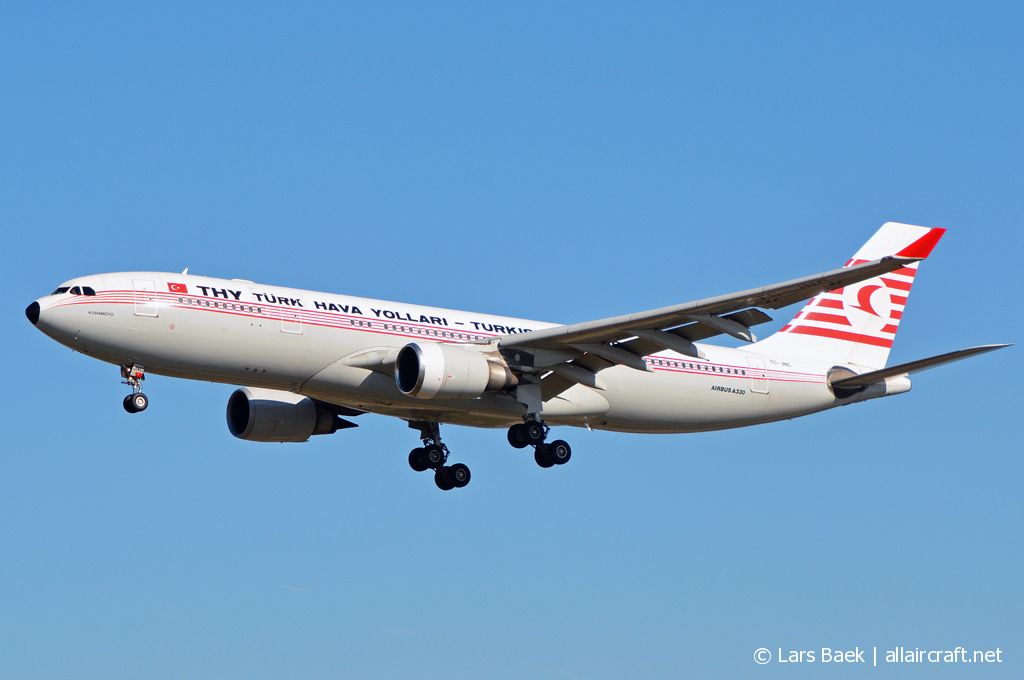 TC-JNC (742) 2006 Airbus A330-203