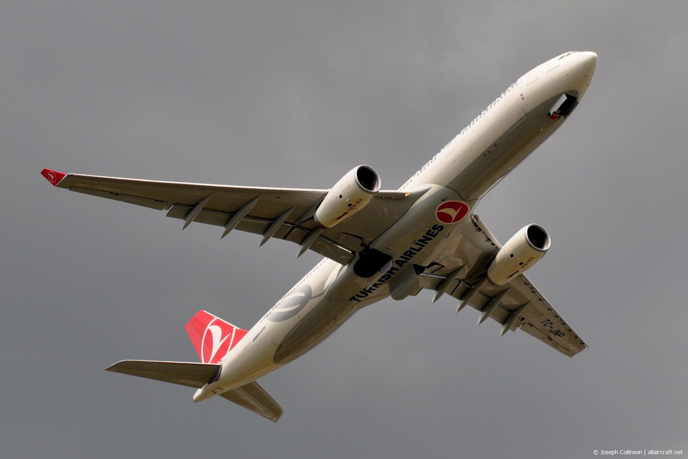 TC-JNP (1307) 2012 Airbus A330-343