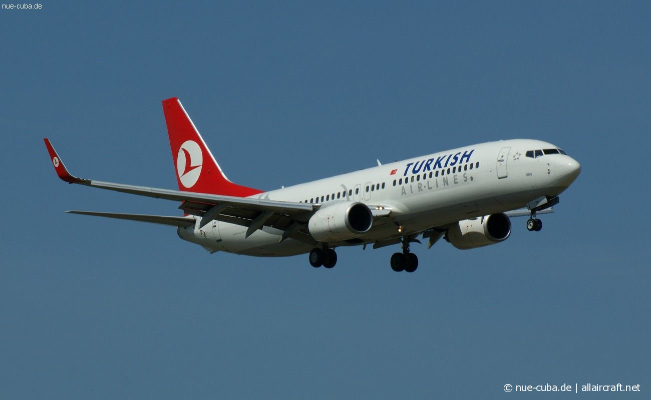 TC-JFC (29765) 1998 Boeing 737-8F2(WL)