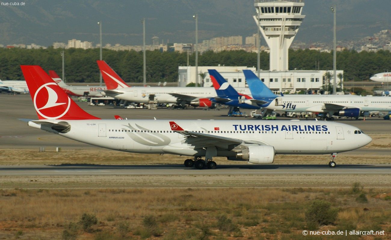 TC-LOH (1213) 2011 Airbus A330-223