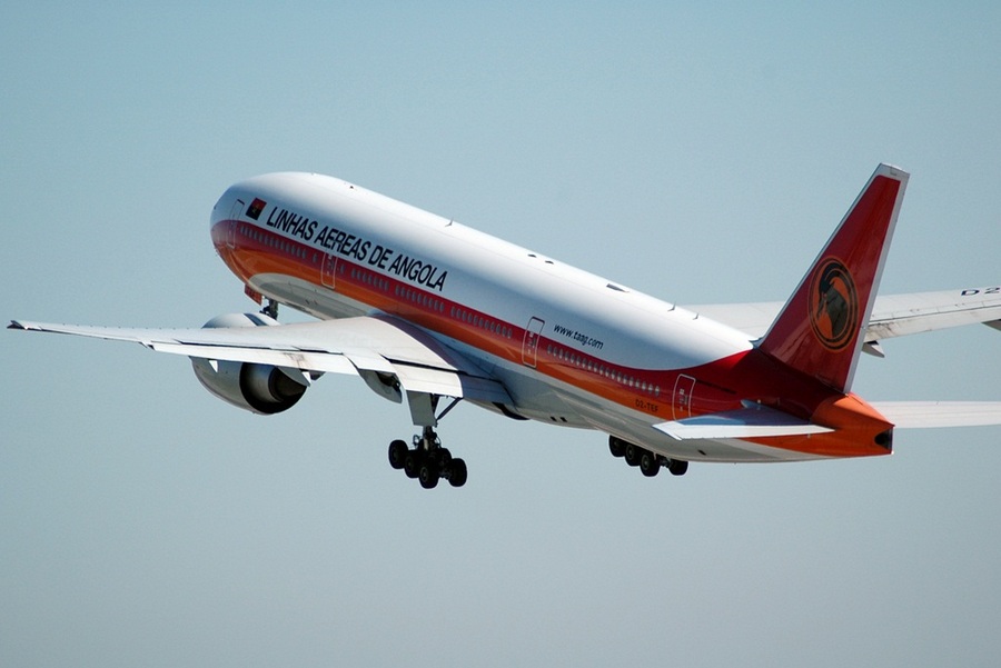 D2-TEF (34567) 2007 Boeing 777-2M2(ER)