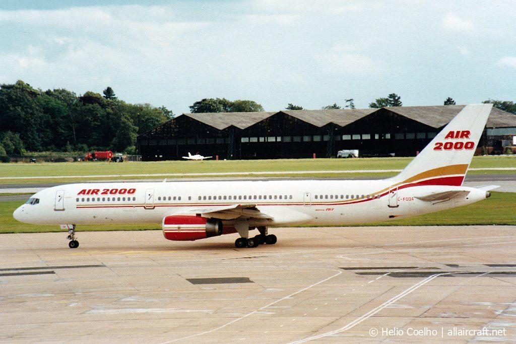 C-FOOA (23767) 1987 Boeing 757-28A