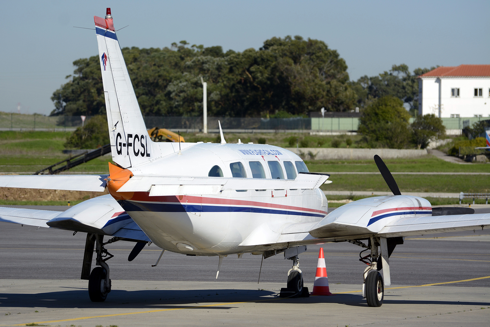 G-FCSL (31-7852052) Piper PA-31-350 Chieftain