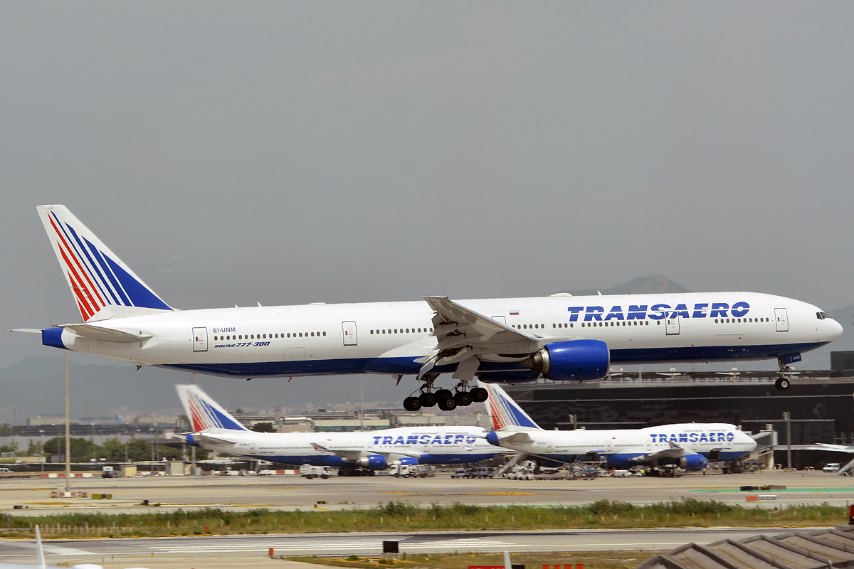 EI-UNM (28534) 1999 Boeing 777-312