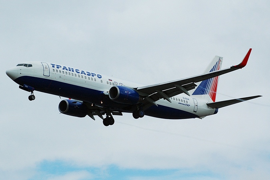 EI-EEA (27989) 1998 Boeing 737-8K5(WL)