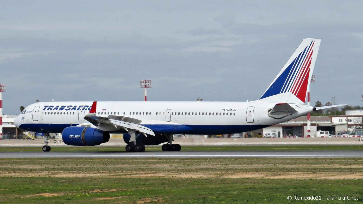 RA-64509 (42305009) Tupolev Tu-214